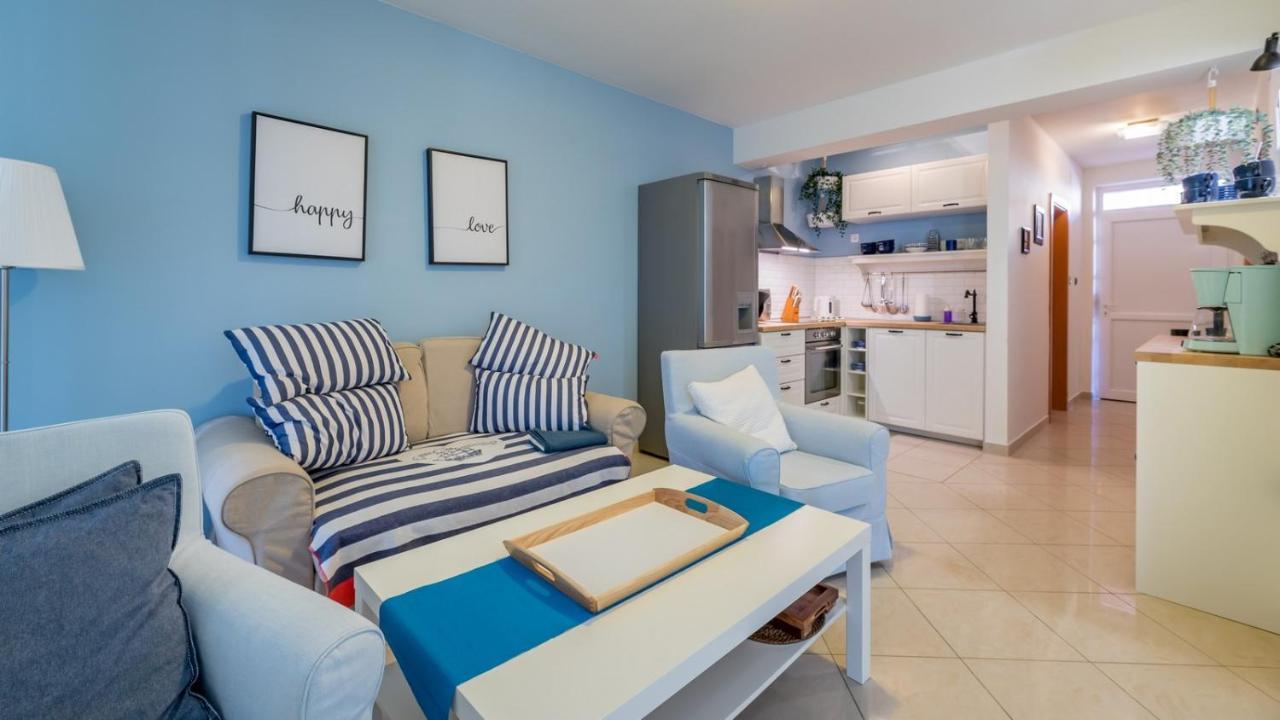 Apartment Rosmarino バスカ エクステリア 写真